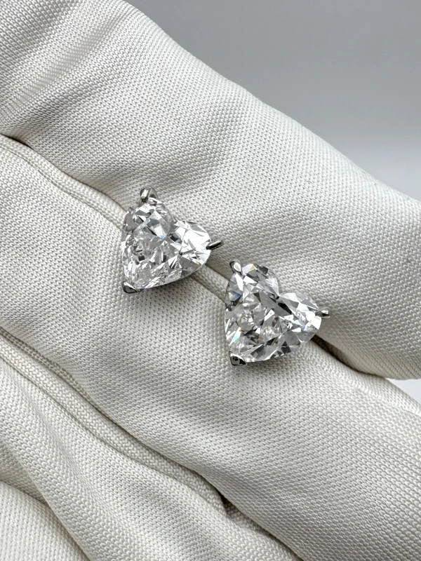 RalfDiamonds 2 HEART DIAMOND EARRINGS 0-2429 5