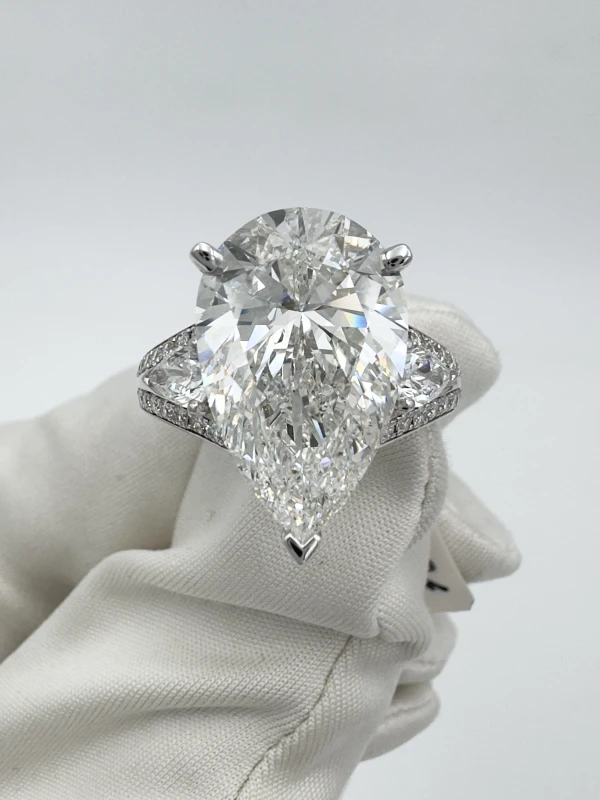 Earrings without a brand PEAR DIAMOND RING 10.03 CT F/SI1 (GIA) 10.03 CT 041124 2