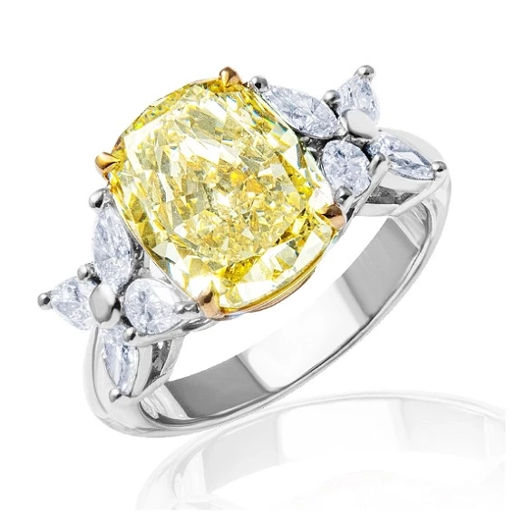 No name КОЛЬЦО С БРИЛЛИАНТОМ 5.11 CT VERY LIGHT YELLOW/VS2 5.11 CT VLY/VS2