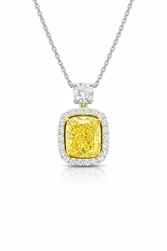 Earrings without a brand CUSHION DIAMOND 2.26 CT FANCY YELLOW/VS2 PENDANT (GIA) 220425 2.26 FY/VS2 1