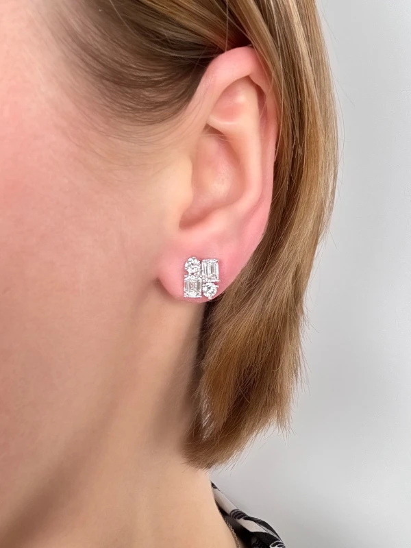 GRAFF Emerald Cut and Round Diamond Earrings RGE1832 2