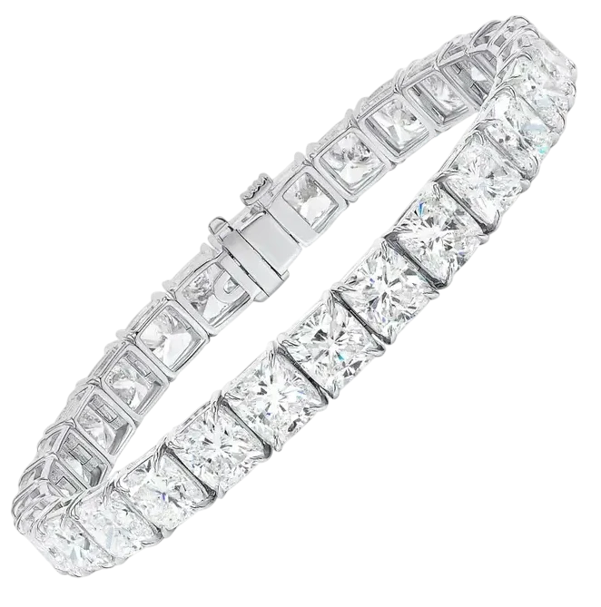 CUSHION DIAMOND 29.39 CT BRACELET (GIA)