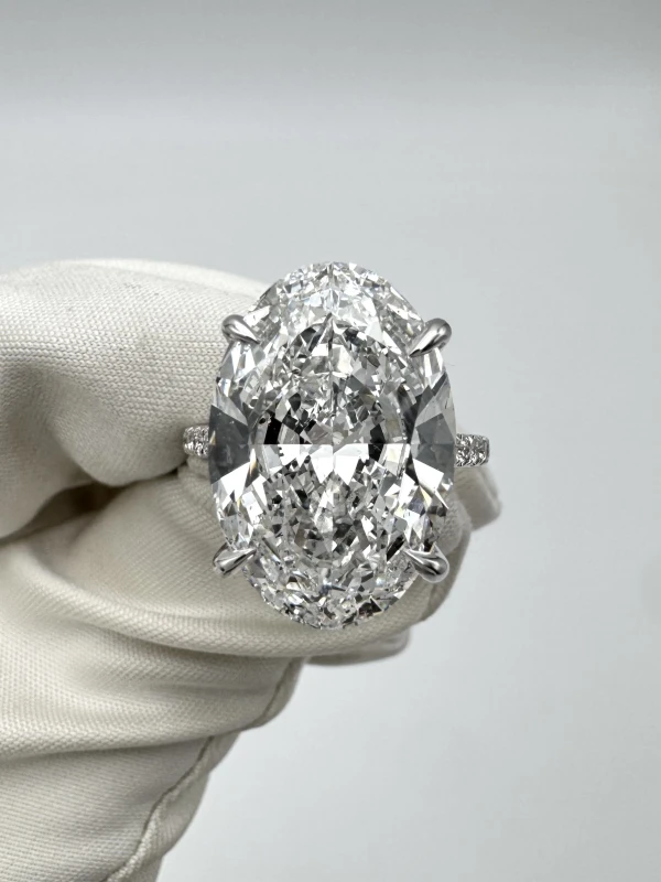Earrings without a brand OVAL DIAMOND 10.05 CT E/SI2 RING (GIA) NN10.05 CT E/SI2 (GIA) 2