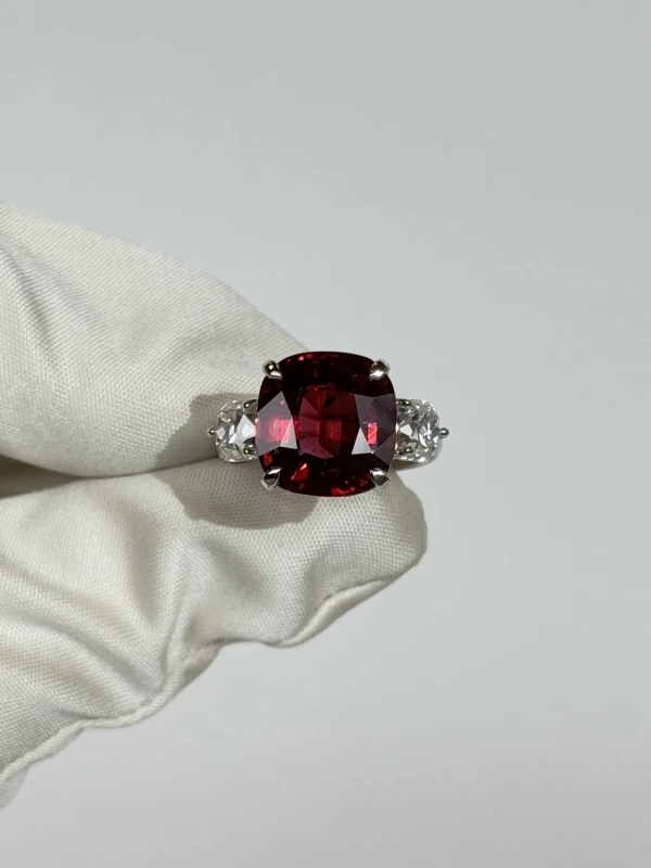Earrings without a brand CUSHION RUBY 10.04 CT VIVID ORANGY-RED RING (SIZE 50) GRS ruby10.04ct 2