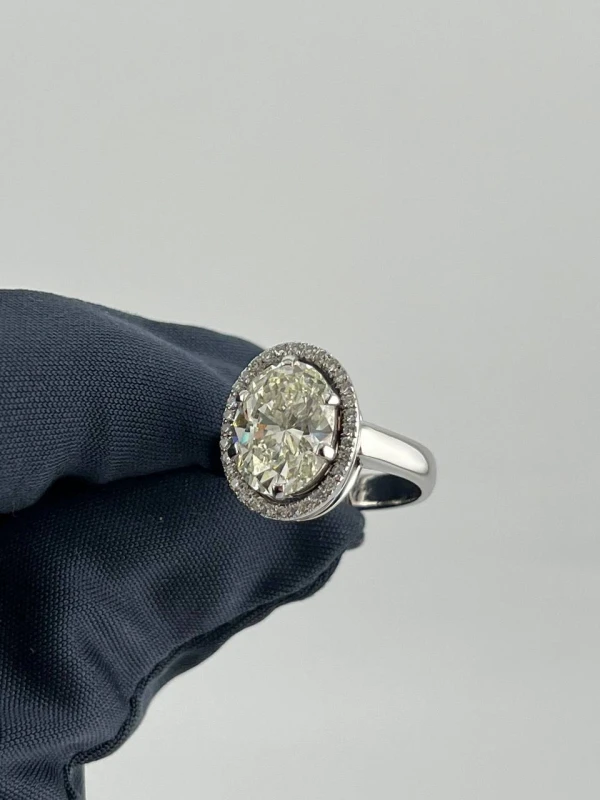 No name С БРИЛЛИАНТОМ 3.45 CT M/SI1 3.45 CT M/SI1 4