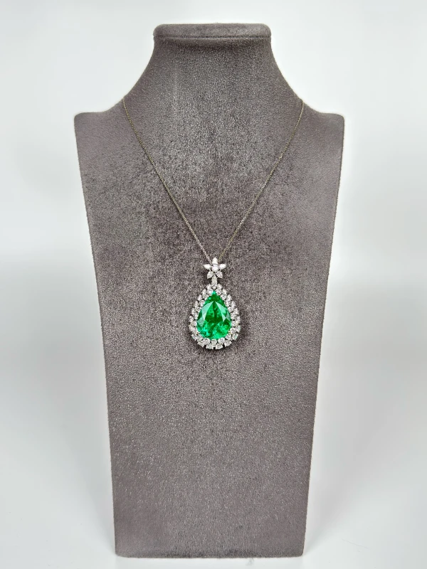 СЕРЬГИ NO NAME COLOMBIA EMERALD 28.15 CT GREEN NECKLACE (GRS) NN28.15 2