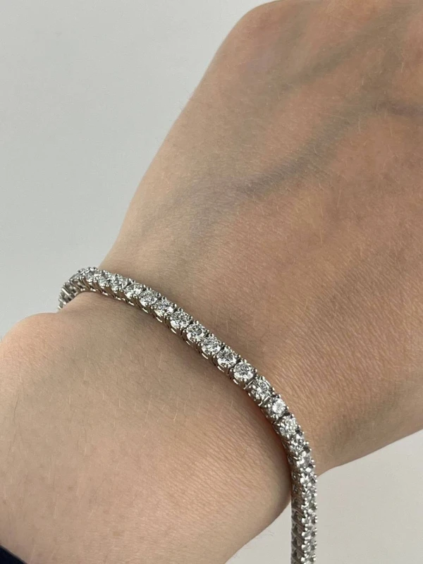 Graff ROUND DIAMOND LINE BRACELET 7.07 СТ GR 7.07CT 5