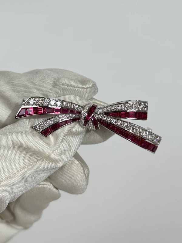 GRAFF Ruby&Diamond Brooch RGA112 3