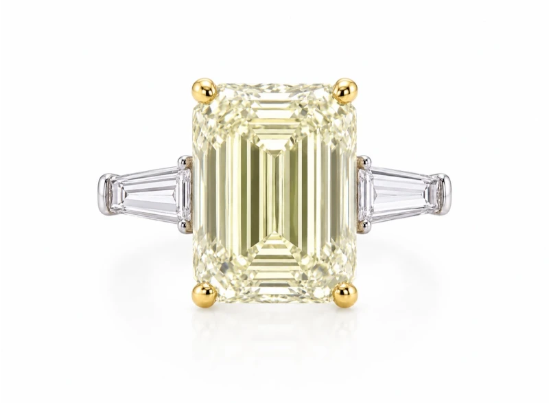 EMERALD CUT DIAMOND 5.01 CT U to V/VS2 RING (SIZE 51) GIA