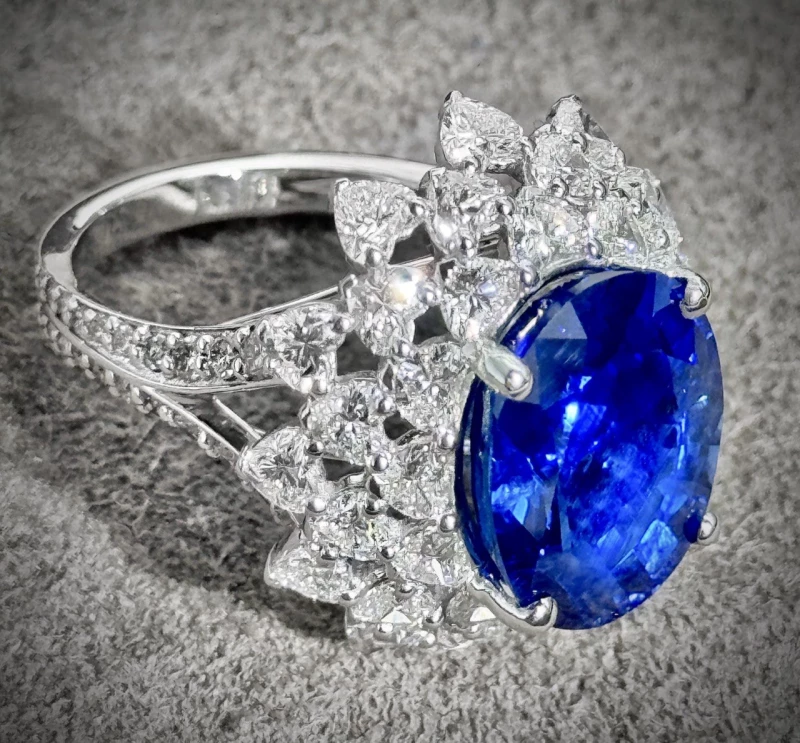 No name SAPPHIRE RING 10.07 CT sapphire ring 10.07 CT 3