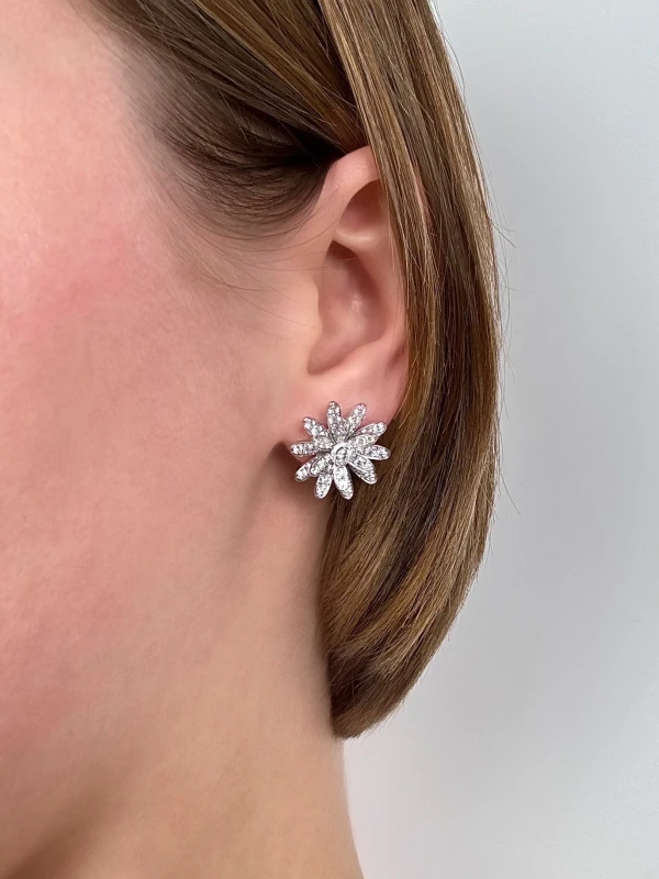 GRAFF Wild Flower Abstract Diamond Earrings RGE1756 3