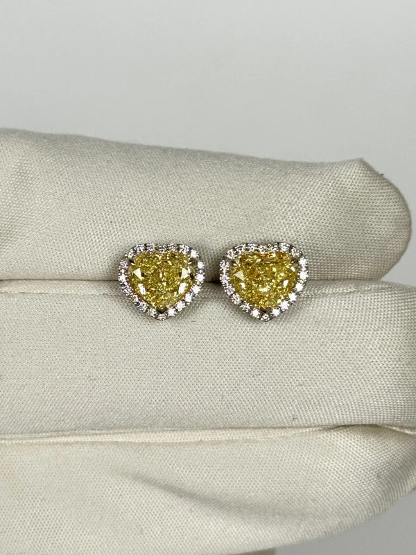 DeRosa DIAMOND HEART-SHAPED STUDS 2.01-2.25 FANCY LIGHT YELLOW/VVS1 (GIA) E608204 3
