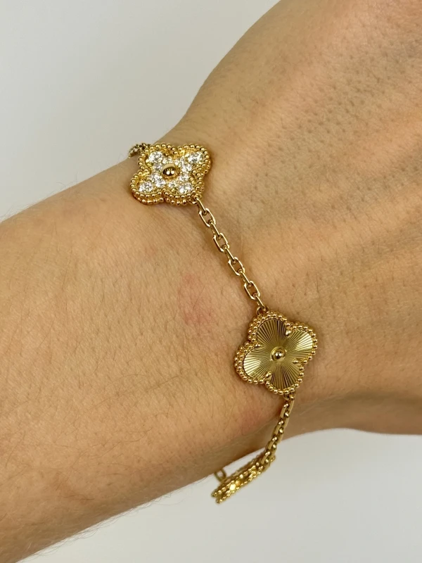 Van Cleef & Arpels. VINTAGE ALHAMBRA 5 MOTIFS. YELLOW GOLD VCARP4KN00 4