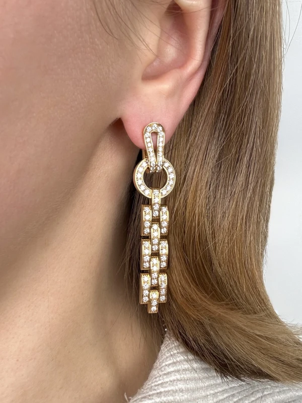 Cartier AGRAFE EARRINGS, PAVED N8515187 4