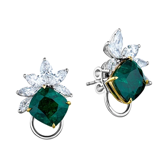 Earrings without a brand С ИЗУМРУДАМИ 3.92 CT - 3.07 CT COLOMBIA -CUBELIN. 3.92 CT - 3.07 CT COLOMBIA -CUBELIN.