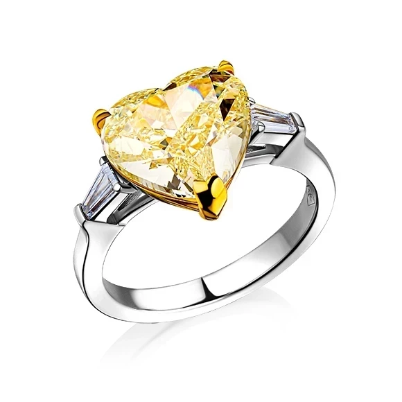 Diamond ring 5.02 ct Heart U-V/VS2