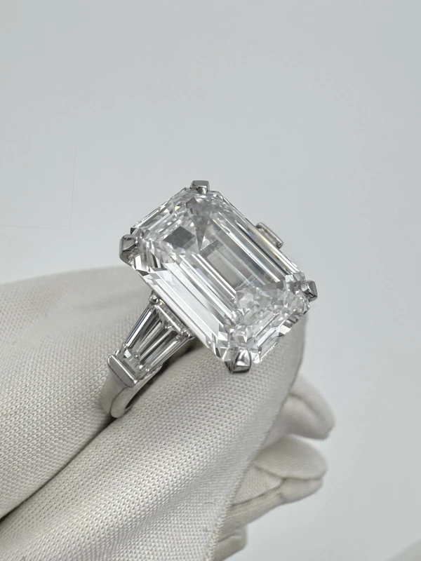 GRAFF EMERALD DIAMOND 6.34 CT D/FLAWLESS RING GR6.34 5