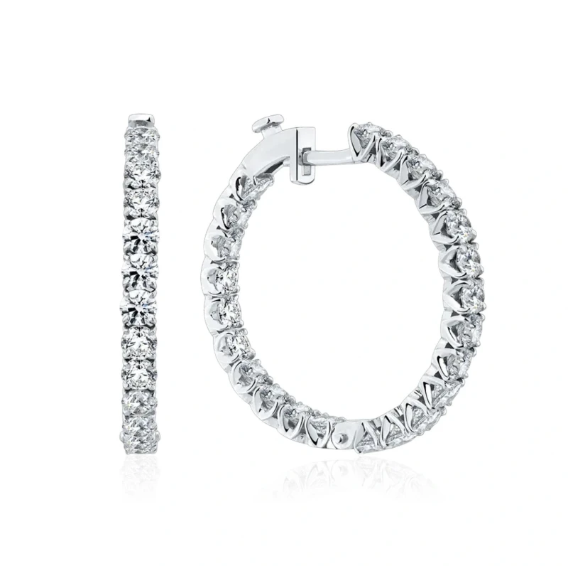 KONGO DIAMOND 4.18 CT EARRINGS