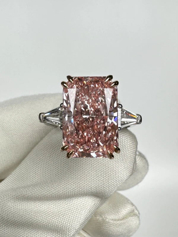 Earrings without a brand RADIANT DIAMOND 6.24 CT FANCY VIVID PINK*/VVS1 RING (GIA) nn6.24 ct FVP/VVS1 2