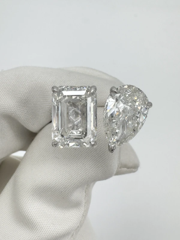 Earrings without a brand EMERALD DIAMOND 5.01 CT & PEAR DIAMOND 3.01 CT RING (GIA) NN5.01-3.01 2