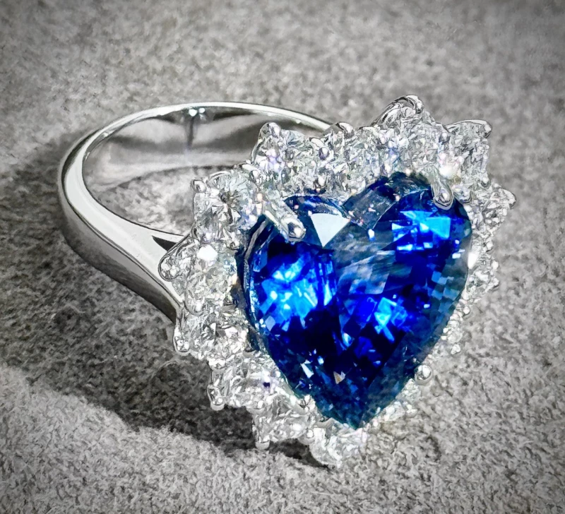 No name SAPPHIRE HEART 17.25 CT & DIAMOND RING HEART17.25CT 5