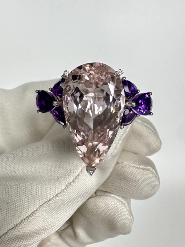 Chopard Temptations Ring, Kunzite 18.40 CT 829212-1017 2