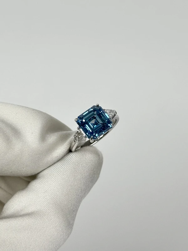 No name NN5.00FVB DIAMOND 5.00 CT FANCY VIVID BLUE*/VS2 RING (GIA) NN5.00FVB 3