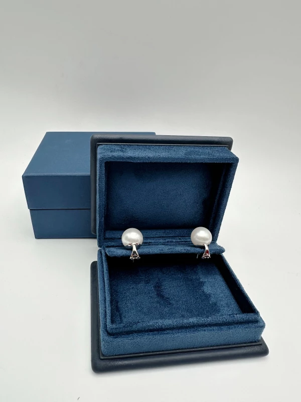 Schoeffel PEARLS AND DIAMOND EARRINGS sch 1708 1