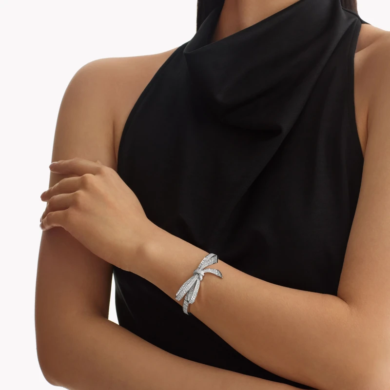 GRAFF Tilda's Bow Diamond 6.76 ct Bracelet RGB631 3
