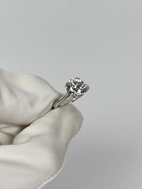 Harry Winston ROUND DIAMOND 2.66 CT E/VVS1 RING (GIA) RGDPRD025NSS-050 5