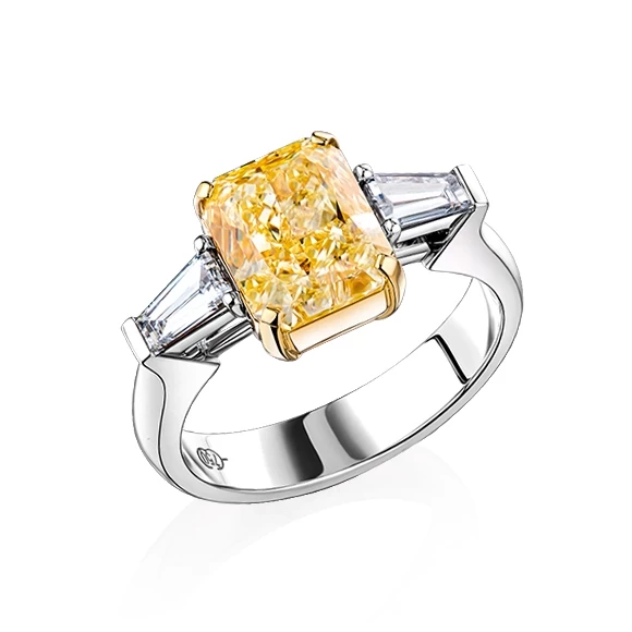 No name С БРИЛЛИАНТОМ 3.01 CT Fancy Intense Yellow/VS2 3.01 Fancy Intense Yellow/VS2