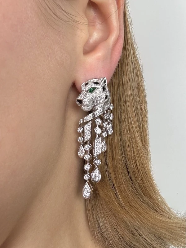 Cartier Panthère de Cartier earrings, large model, paved H8000656 4