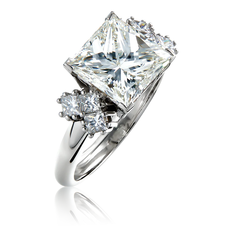 PRINCESS DIAMOND 4.00 CT K/VS2 RING (SIZE 54)