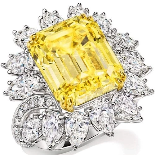 Yellow Diamond 12.15 CT Fancy Yellow/VVS2 Ring