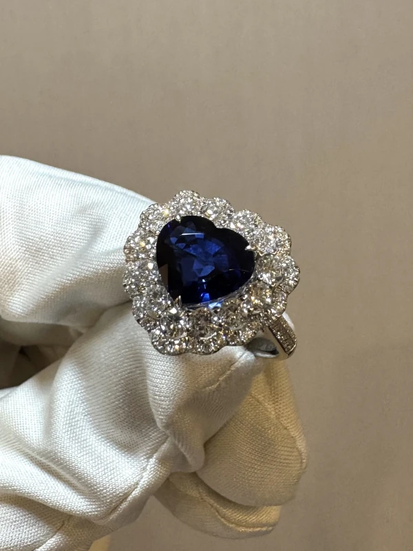 Earrings without a brand HEART SAPPHIRE AND DIAMOND 3.10CT RING (NOT HEATED) NN3.10CT 4