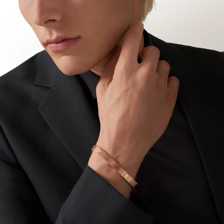 Cartier LOVE Unlimited Bracelet, flexible (SIZE 18) B6088118 2