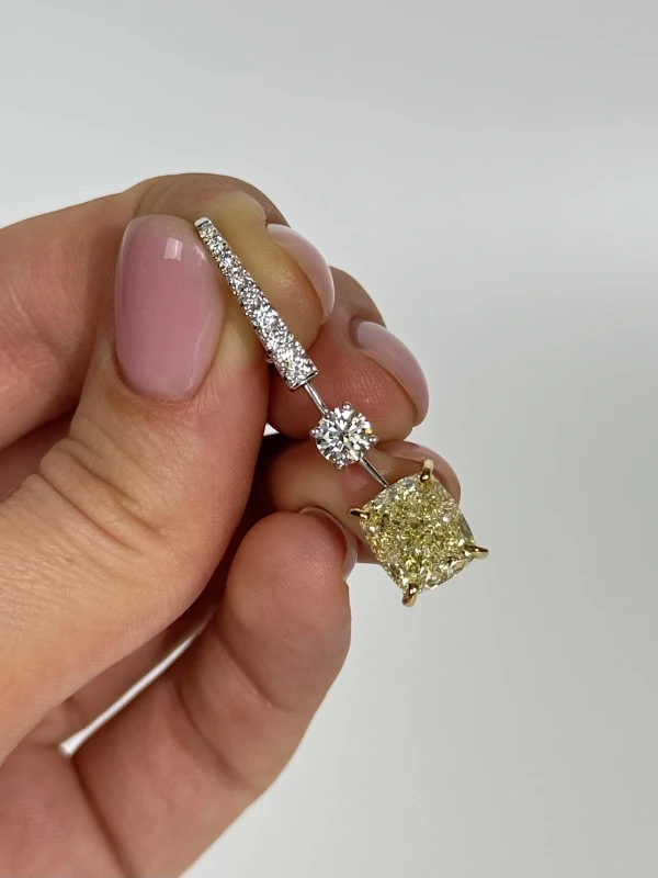 Earrings without a brand СЕРЬГИ С БРИЛЛИАНТАМИ 5.01-5.02 CT FLY/VS (GIA) 5.01-5.02 CT FLY/VS (GIA) 5