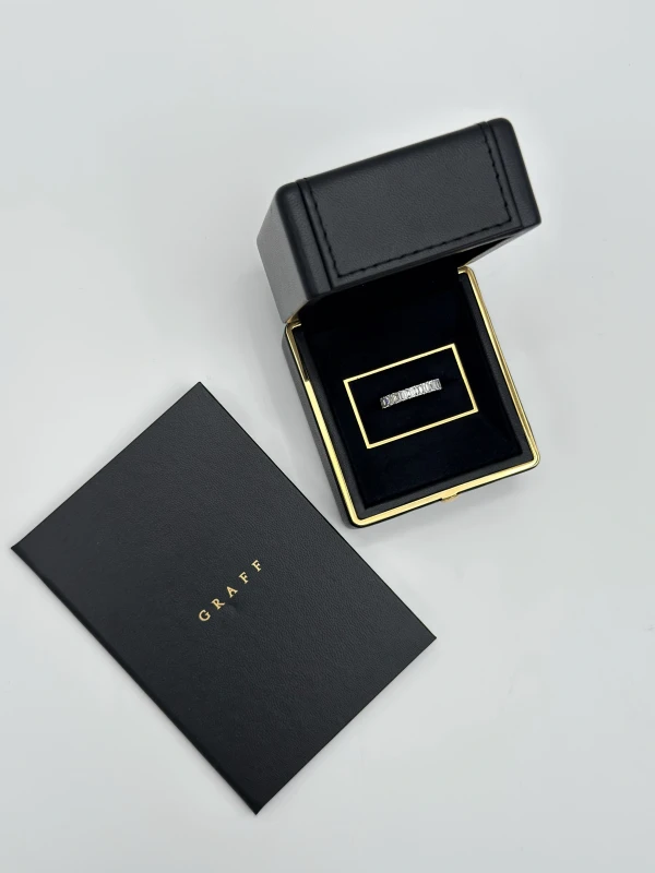 GRAFF EMERALD DIAMONDS RING (SIZE 52) RGET118 4