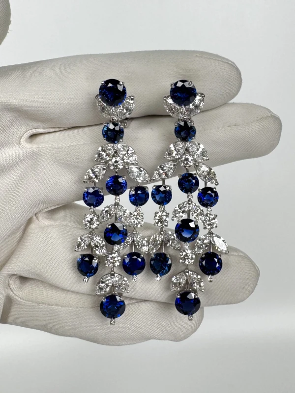 Graff Sapphire 22.92 ct and Diamond 13.03 ct Earrings RGR22.92 3