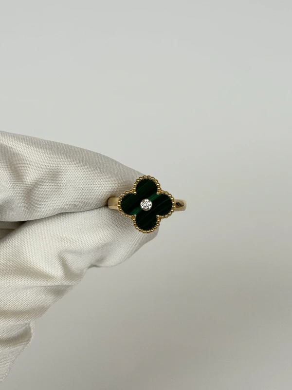 Van Cleef & Arpels VINTAGE ALHAMBRA RING, MALACHITE (SIZE 54) VCARO3QM54 2