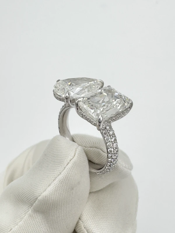 Earrings without a brand EMERALD DIAMOND 5.01 CT & PEAR DIAMOND 3.01 CT RING (GIA) NN5.01-3.01 5