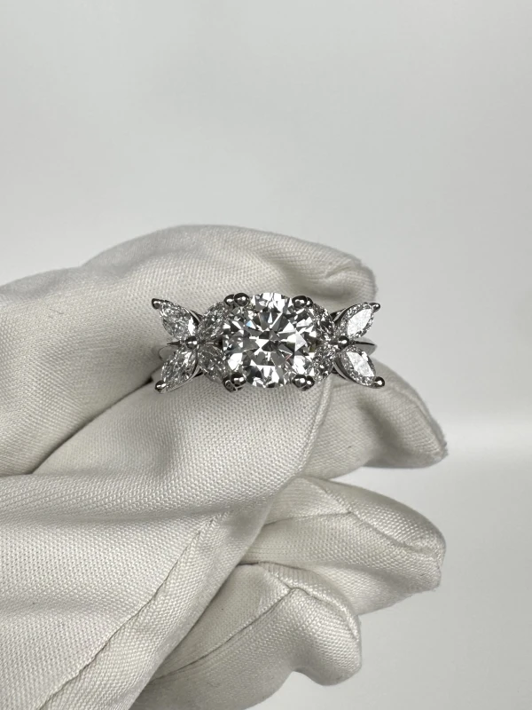 Tiffany & Co VICTORIA DIAMOND 1.5 CT G/VS1 RING (SIZE 54) Victoria1.5g/vs 2