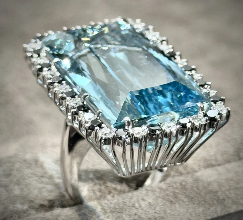 RalfDiamonds КОЛЬЦО С ТОПАЗОМ 55,25 CT 55,25 3
