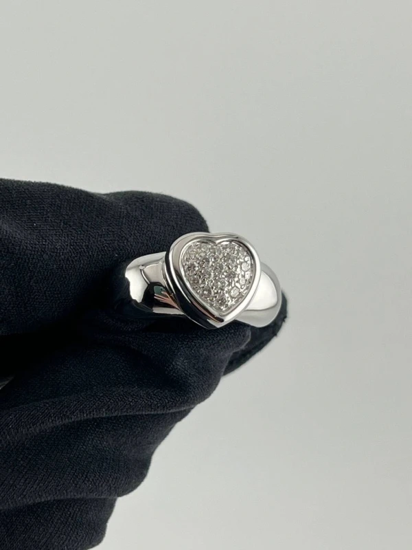 Piaget Heart diamond ring WGD 3