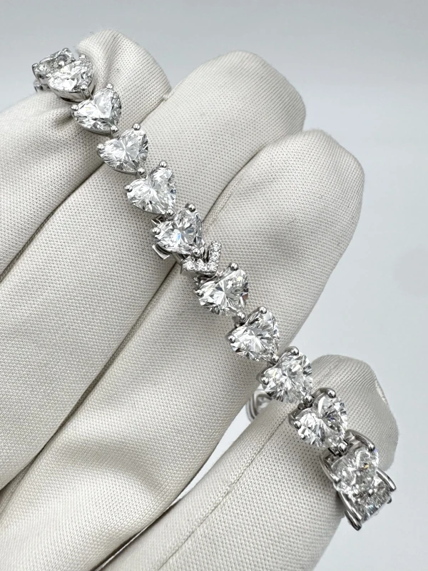 Graff Heart Shape Diamond 20.05 CT Bracelet RGB184 3