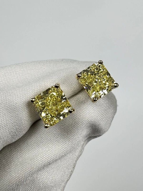 СЕРЬГИ NO NAME DIAMOND STUDS 2.58 - 2.73 CT FANCY INTENSE YELLOW/VVS2 (GIA) NN2.58-2.73 4