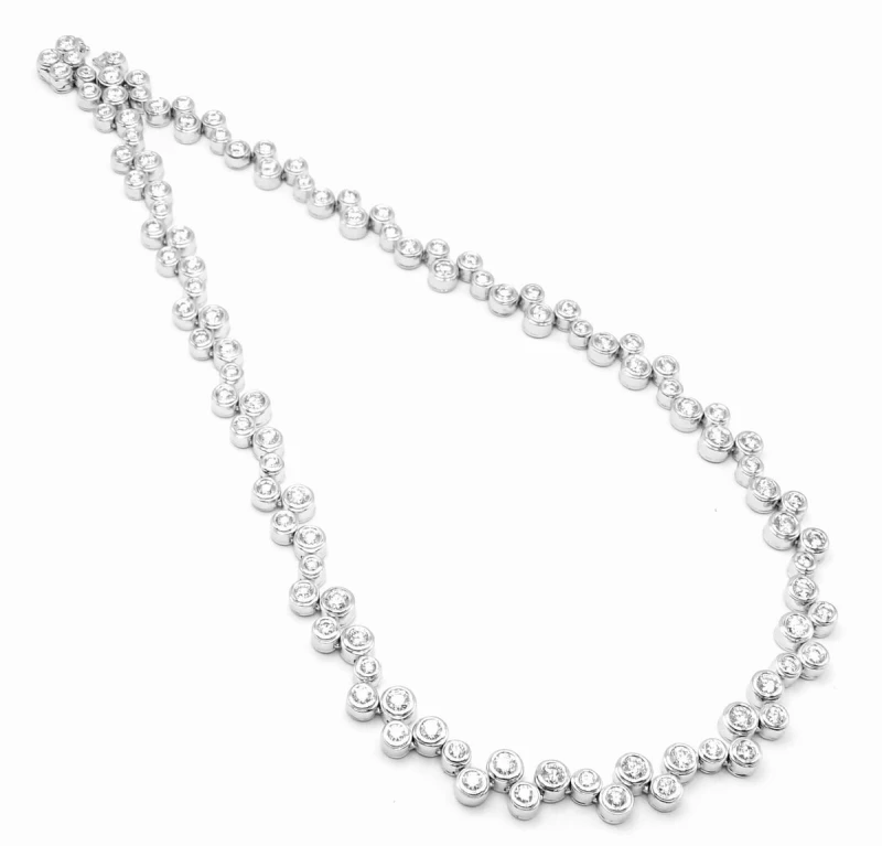 DIAMONDS BUBBLE NECKLACE
