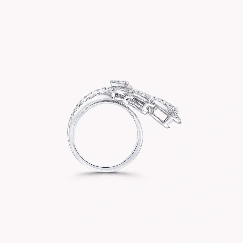 GRAFF WHITE PEARSHAPE AND ROUND PAVE DIAMOND DUET RING (SIZE 51) GR0.72ct 2