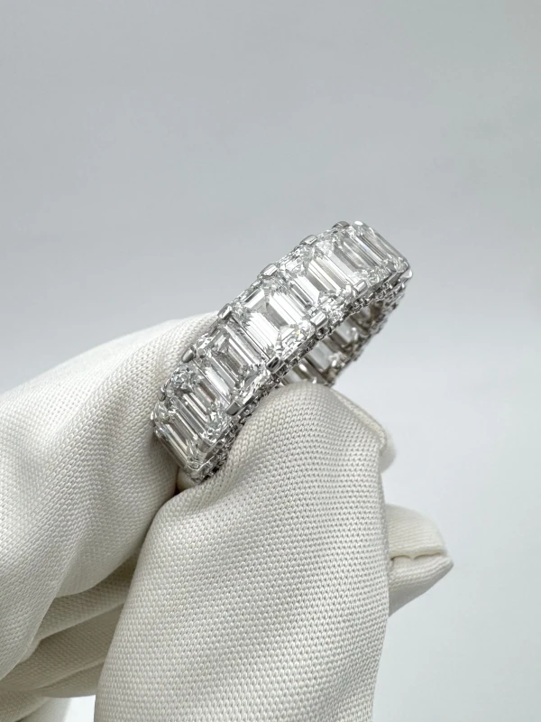 DeRosa ETERNITY EMERALD DIAMOND RING 9.21 CT F-G-H/VVS1-VS2 (GIA) R442501 2