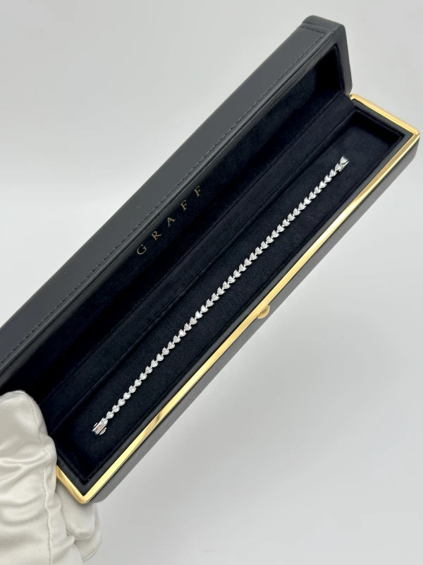 Graff HEART SHAPE DIAMOND BRACELET (SIZE 17) RGB609 7